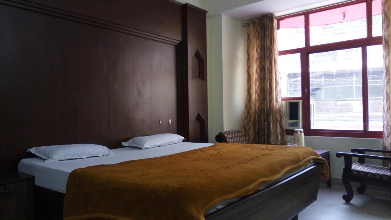 Hotel Vasundhara Haridwar Exterior photo